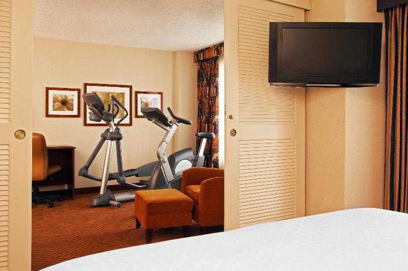 Hotel Sheraton Galleria 3*