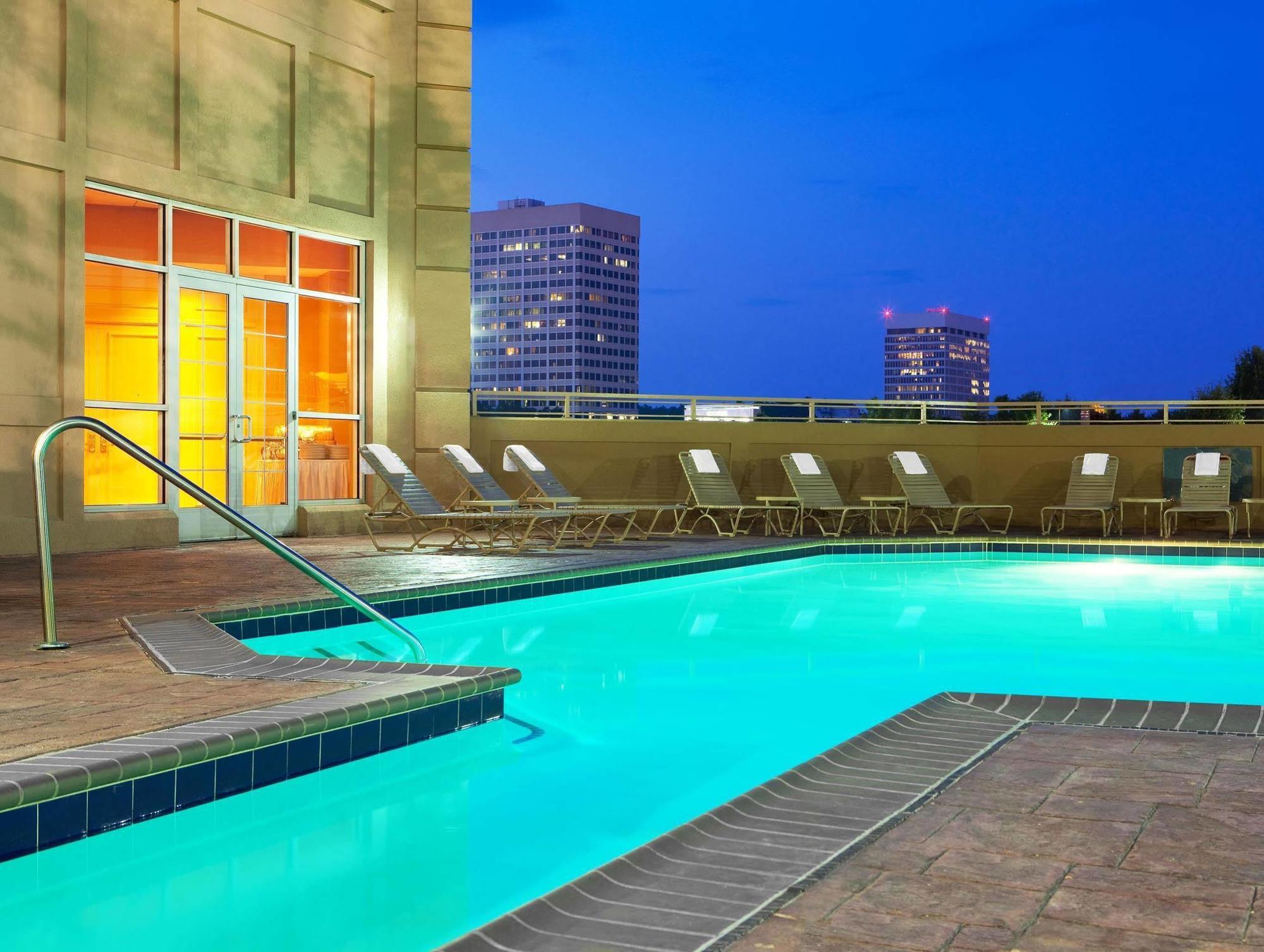 Hotel Sheraton Galleria